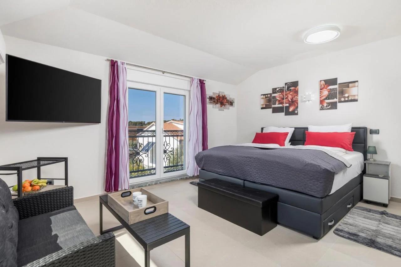 Adults only Guesthouse Villa Samantha by Irundo photo