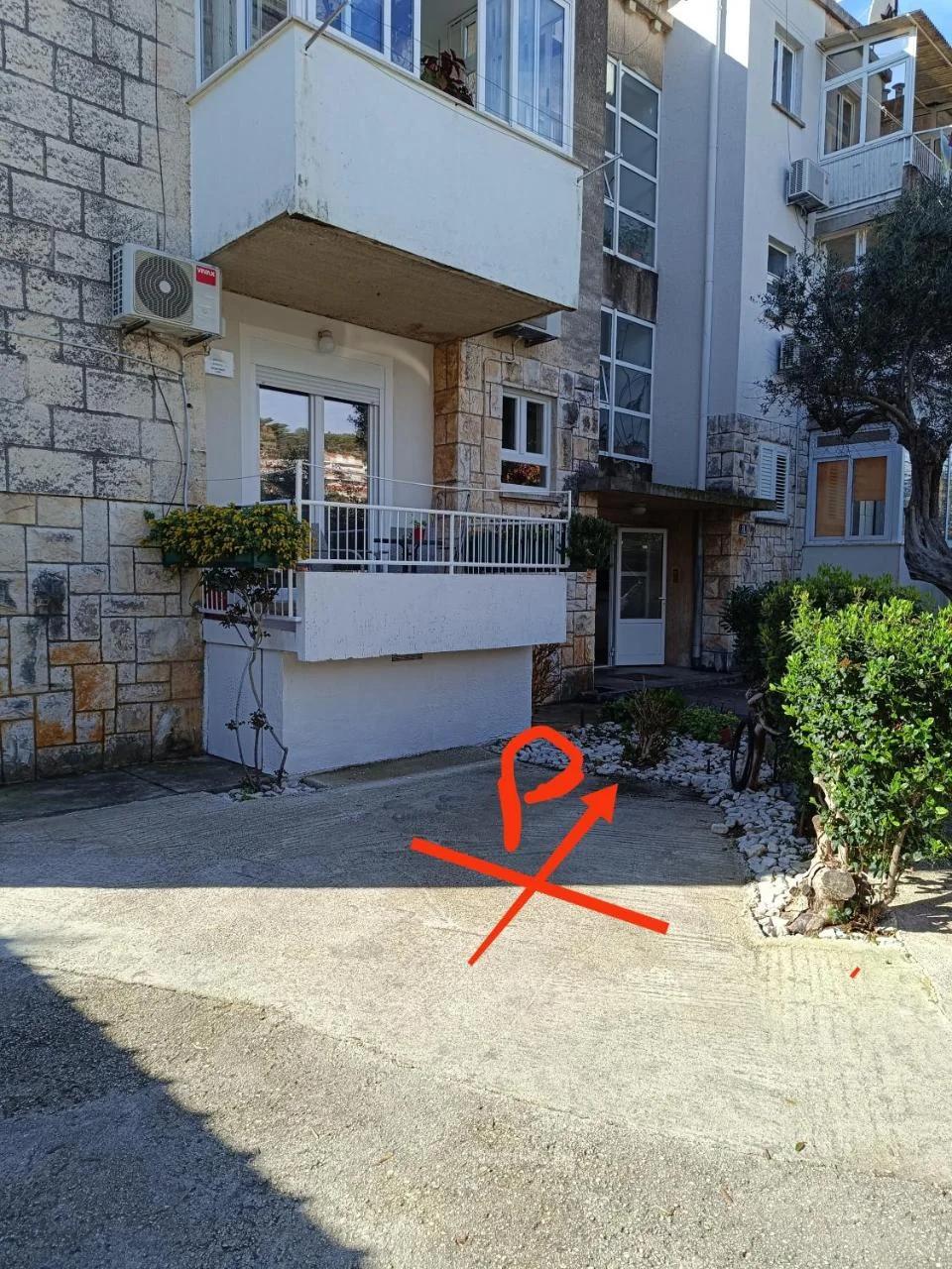 Ana Guesthouse photo