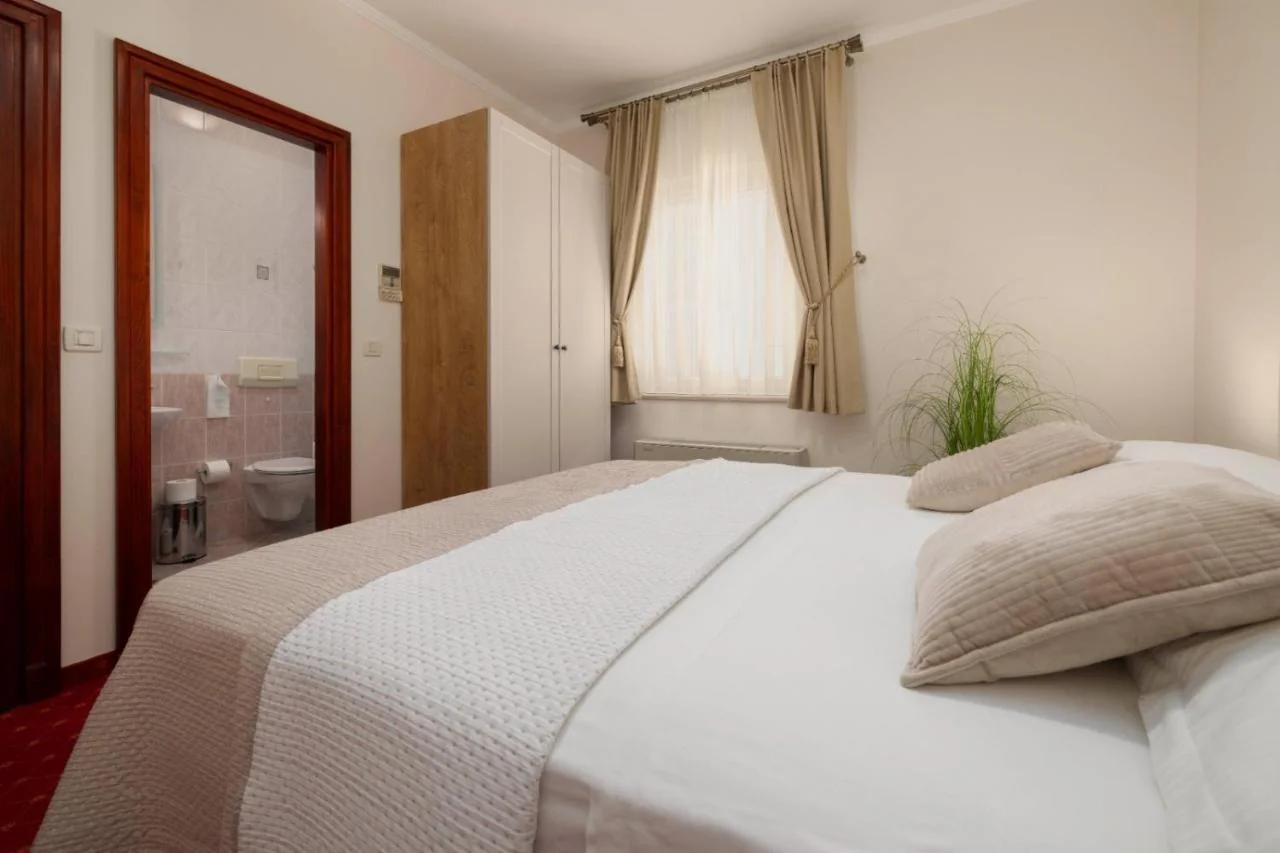 ApartHotel Villa Mozart photo