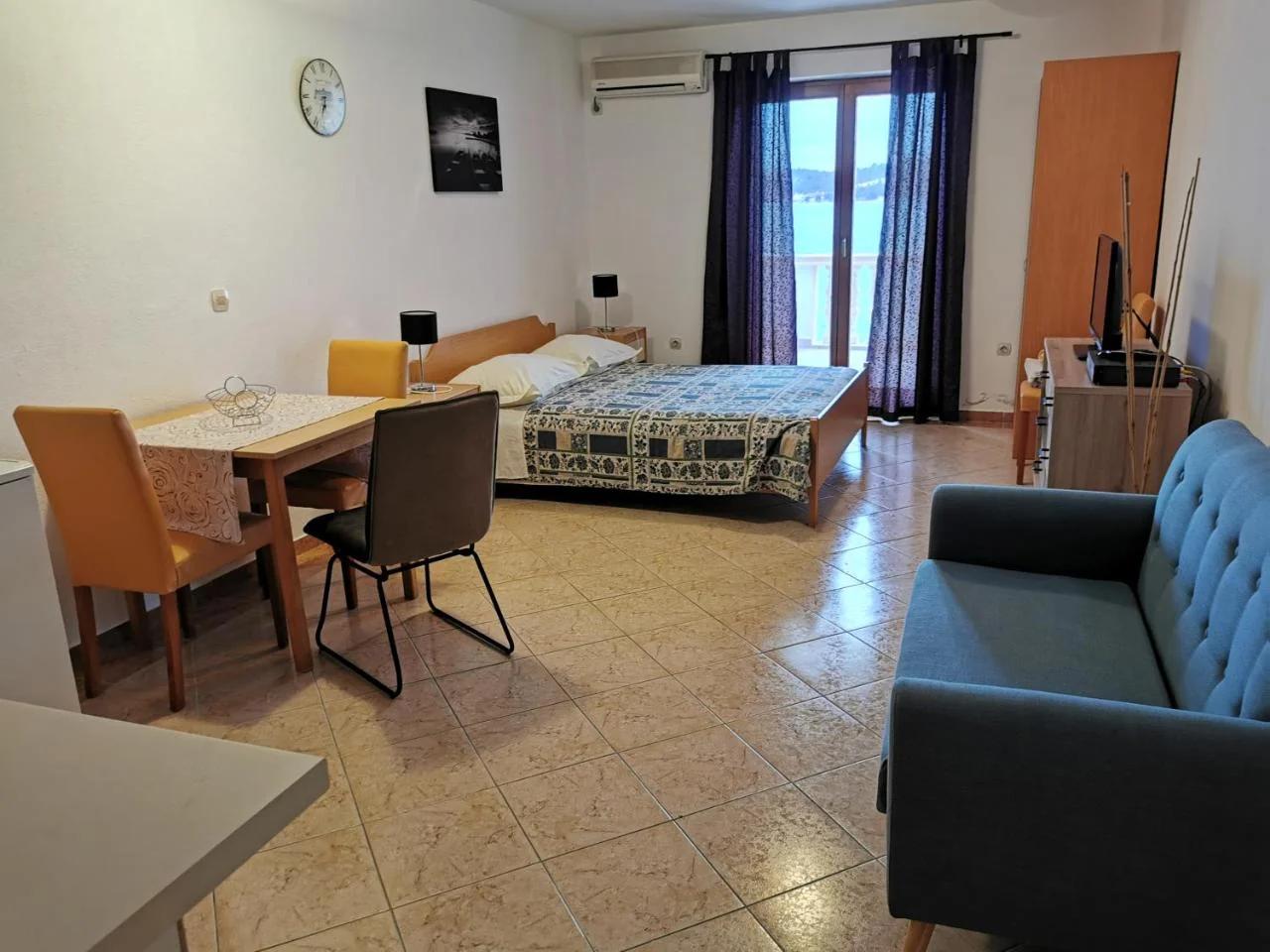 Apartmani Prova 4 photo