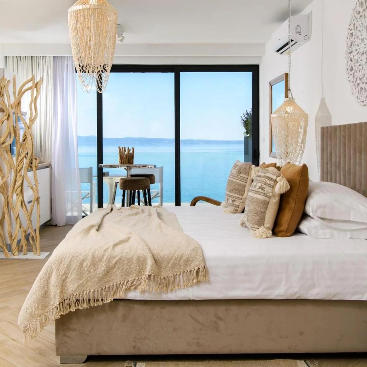 Gallery Luxury Suites & Rooms-Only Adults photo