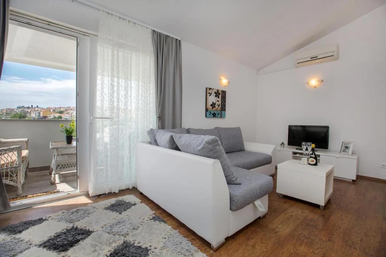 Apartment Lidija photo