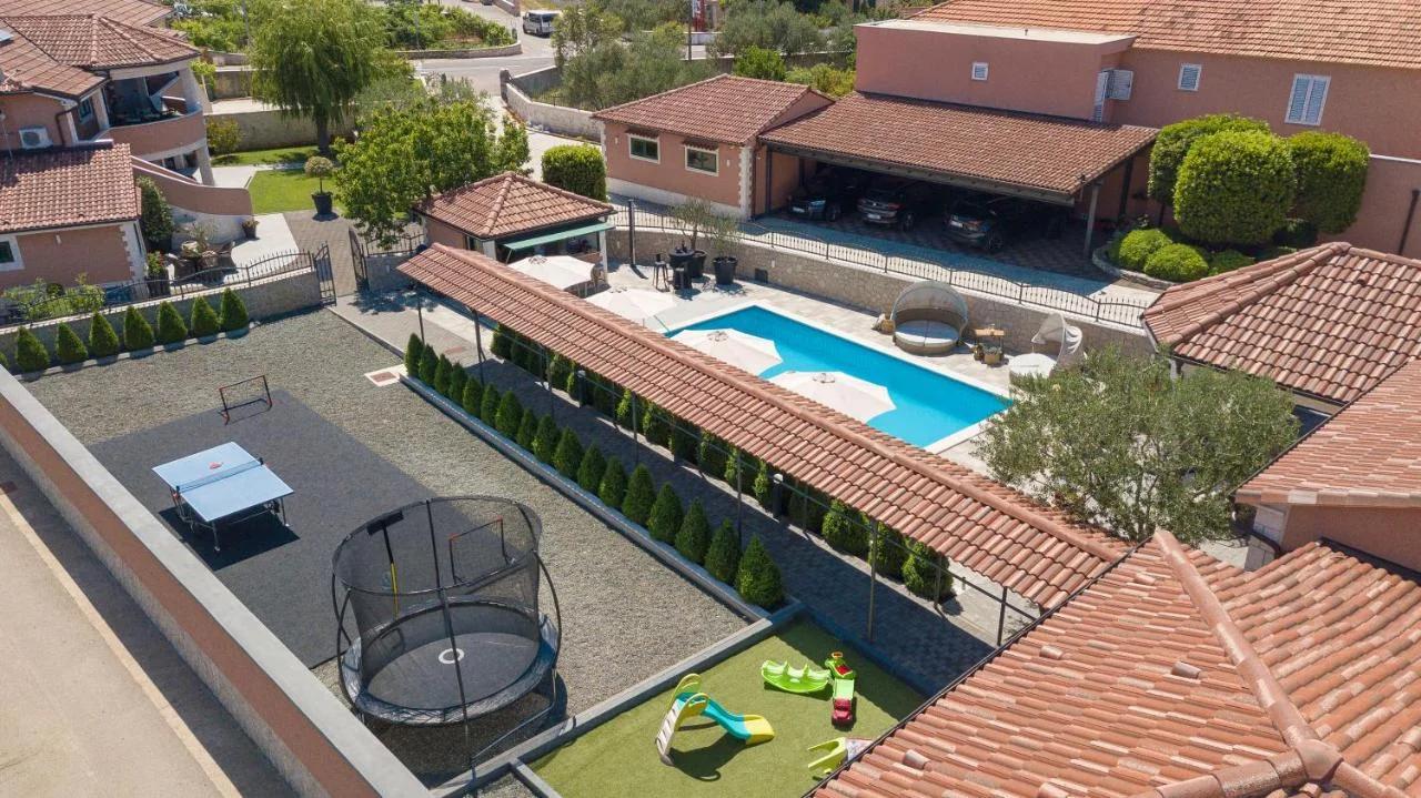 Apartments Antonia photo
