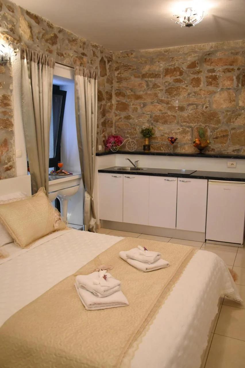 Apartments Bepina photo