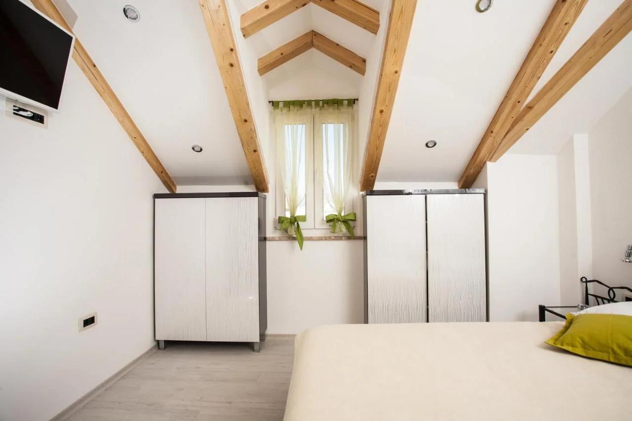 Apartments & Room Kartolina photo