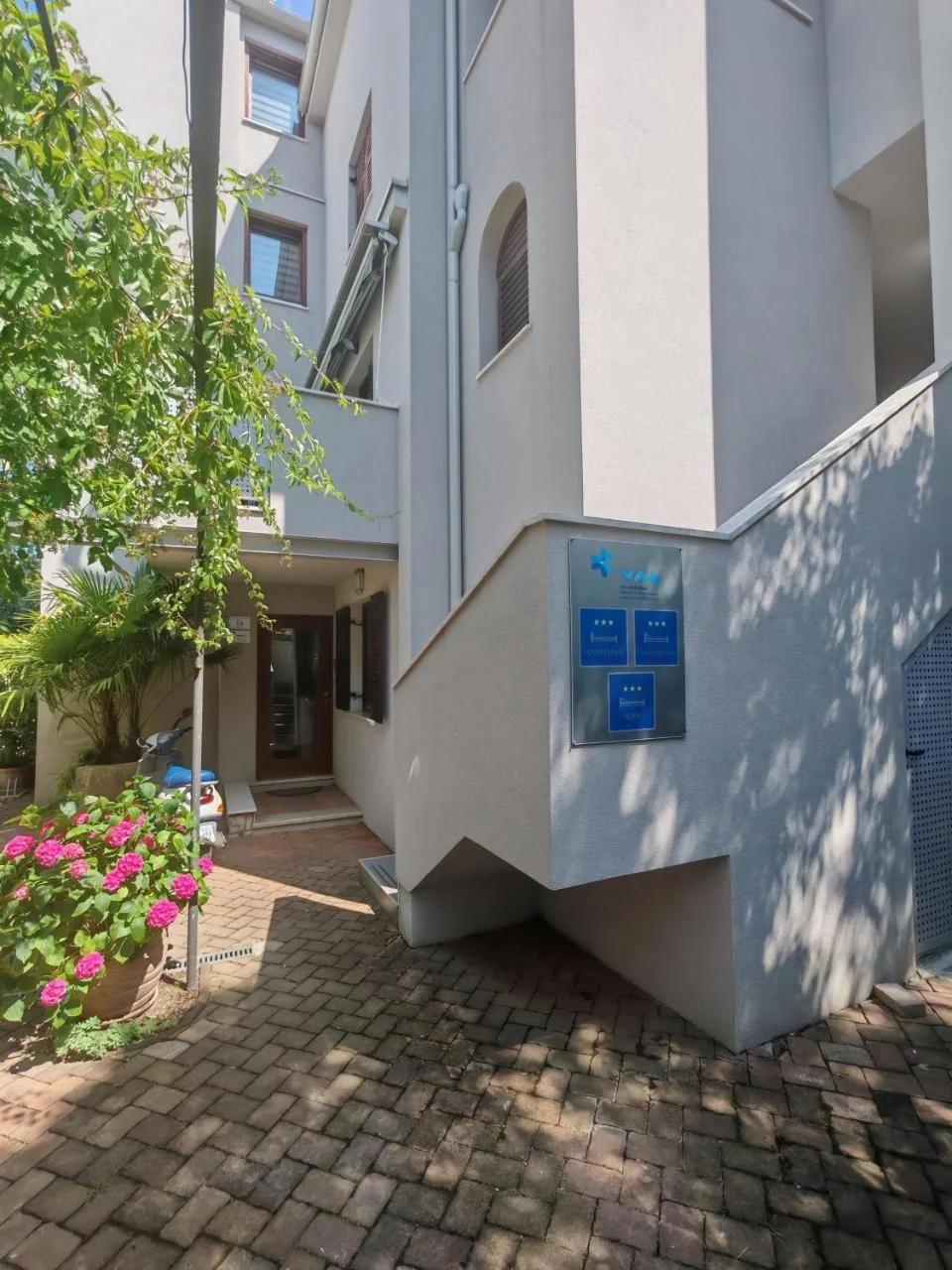 Apartments Val photo