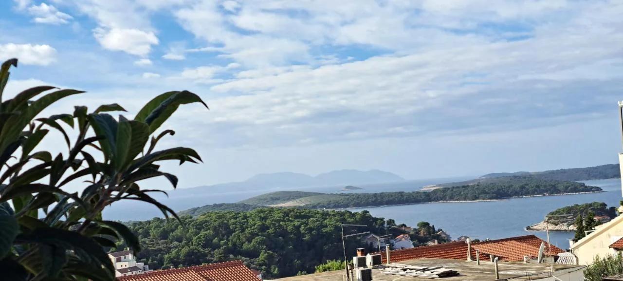Apartments Villa Bella Vista Hvar photo