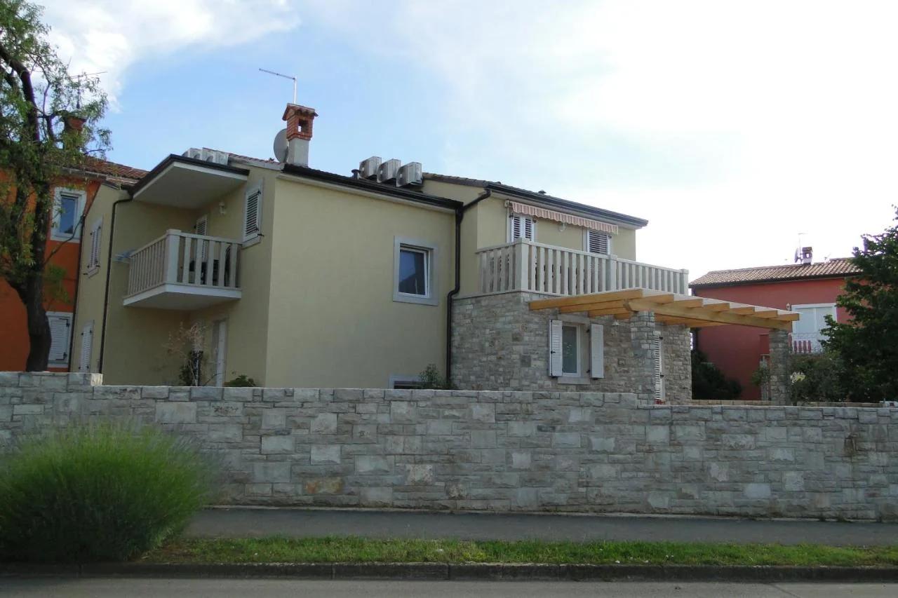 Apartments Villa Ela photo
