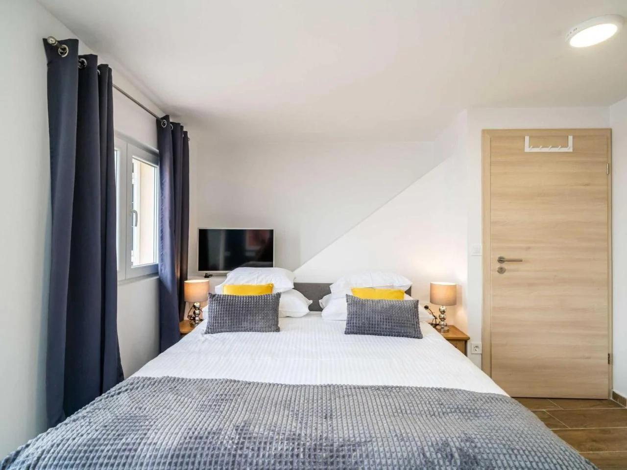 Argenta Rooms - Premium Double Room with Balcony Argenta 2 photo