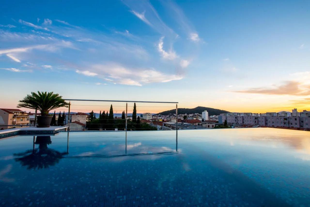 Art Hotel photo