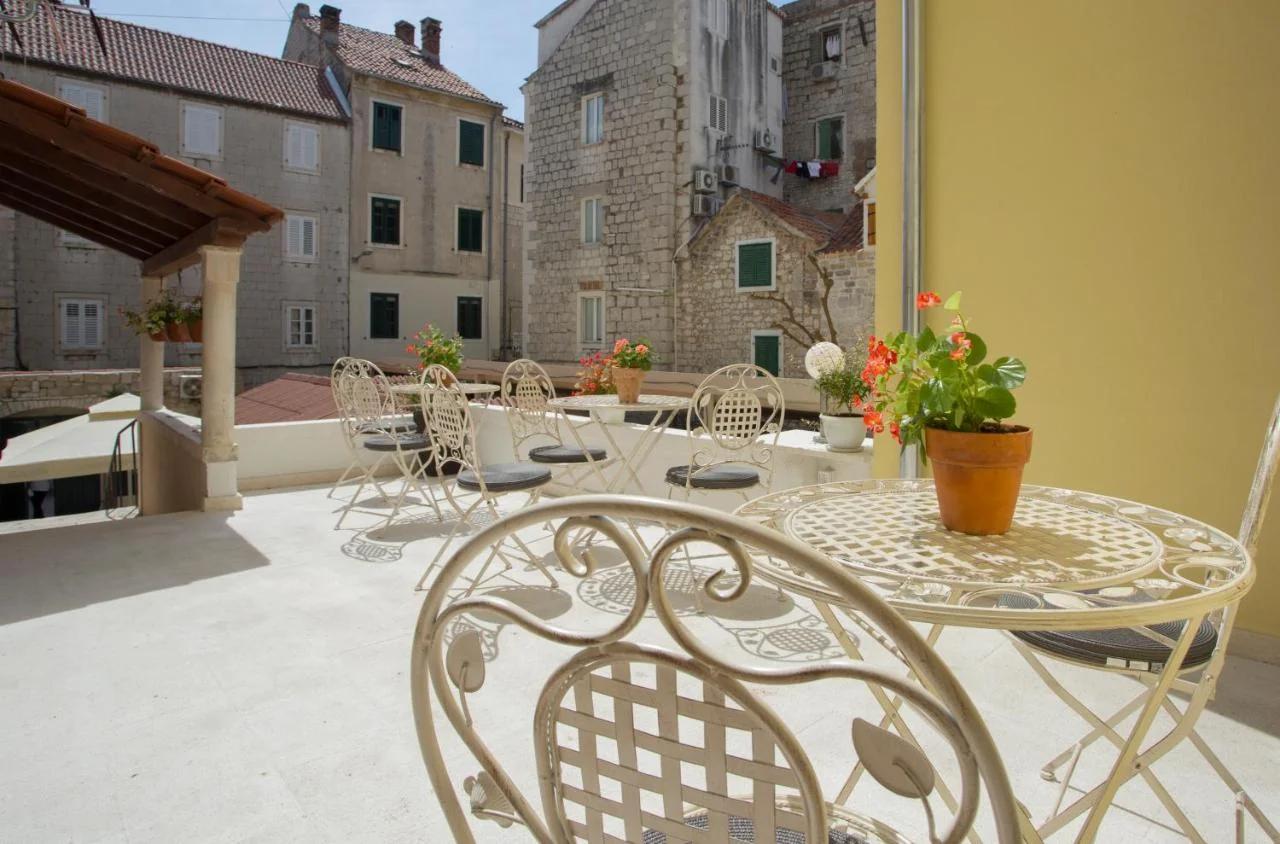 Aspalathos Residence photo