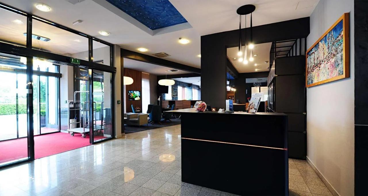 Best Western Airport Hotel Stella photo
