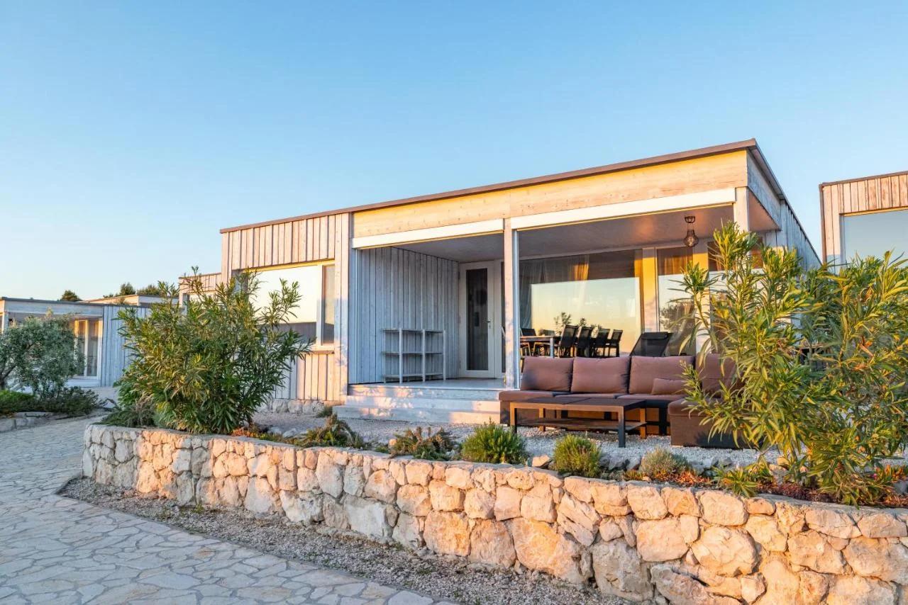 BUQEZ VILLAS - Villa 13
