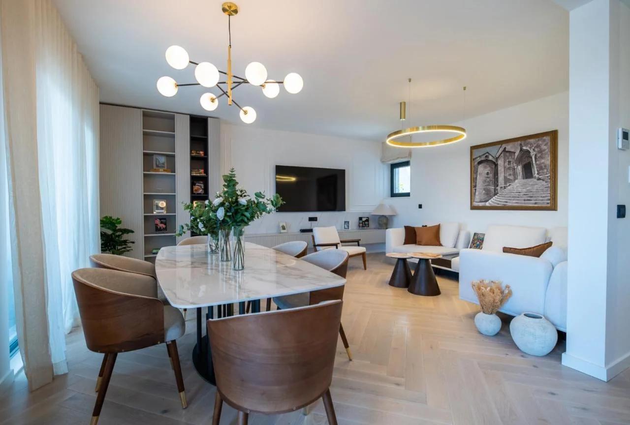 Cascade Luxury Apartments photo