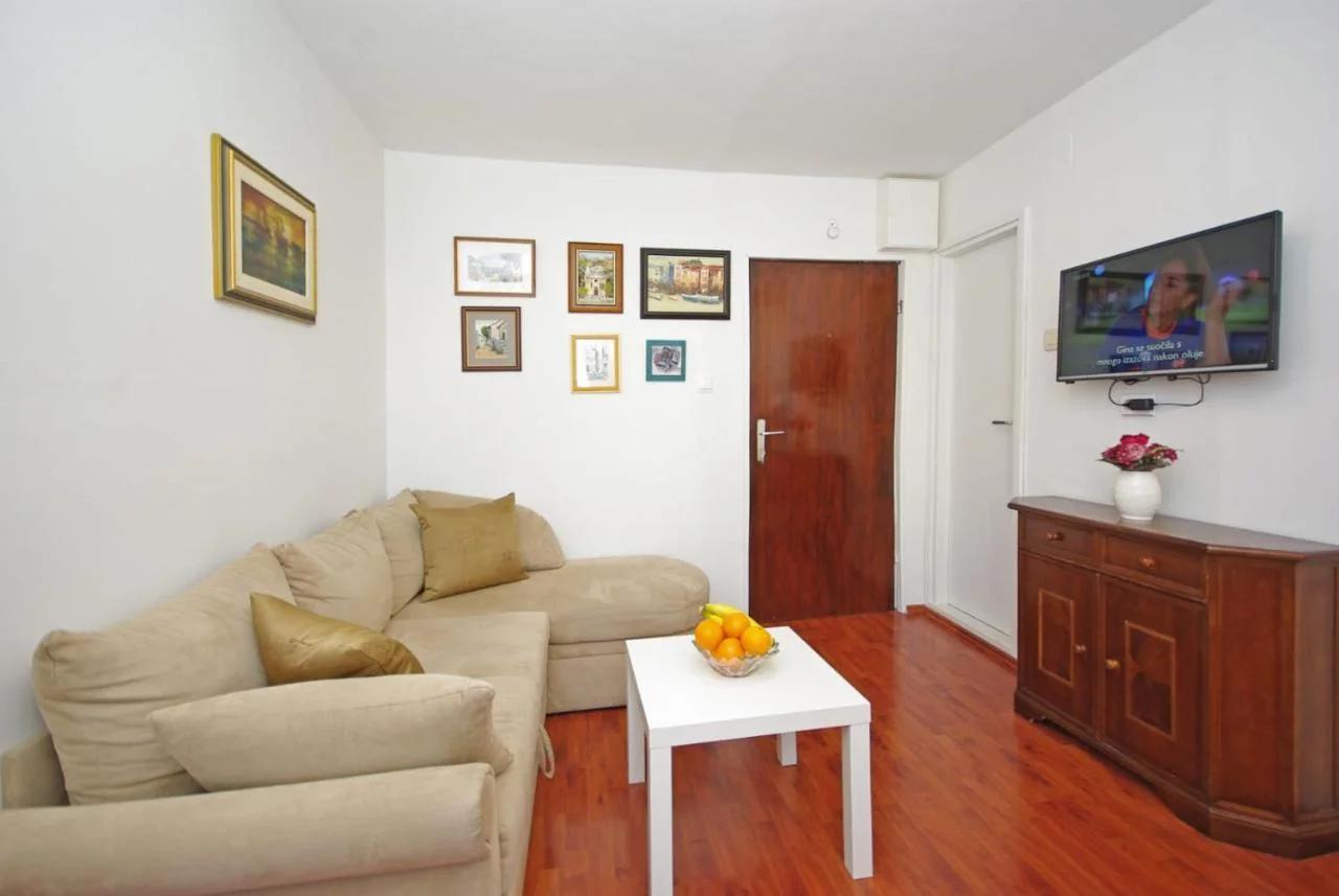 City Square Apartment Makarska foto