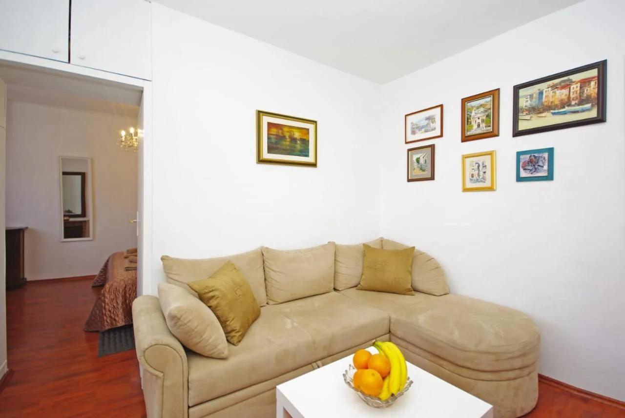 City Square Apartment Makarska foto