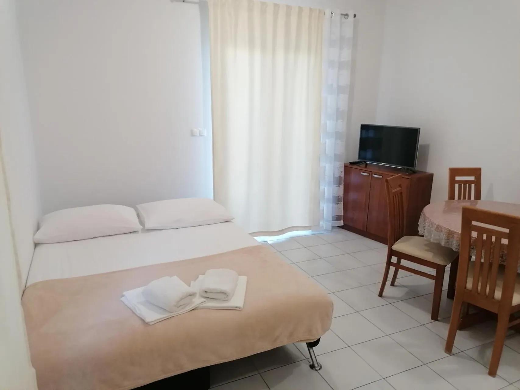 Apartments Dinko photo