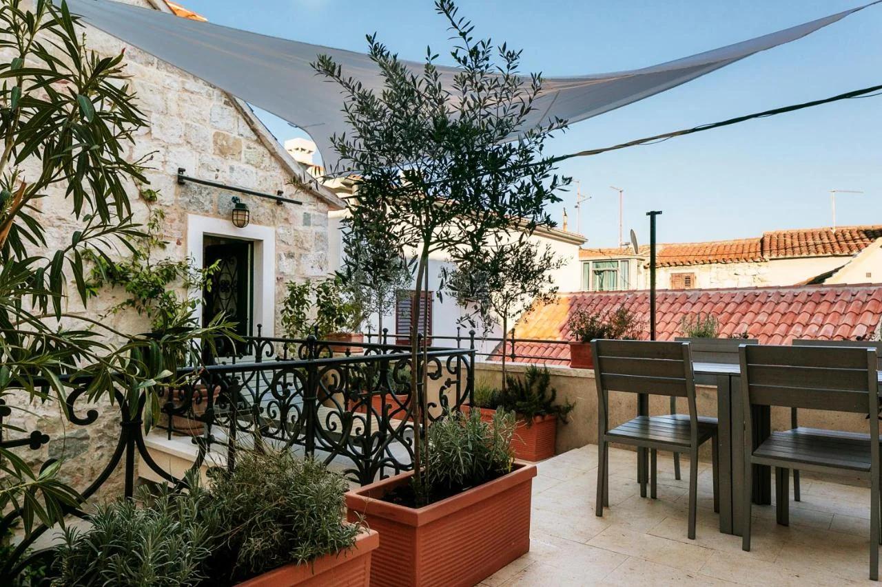 Divota Apartment Hotel photo
