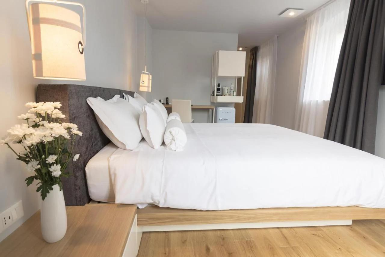 Divota Apartment Hotel photo