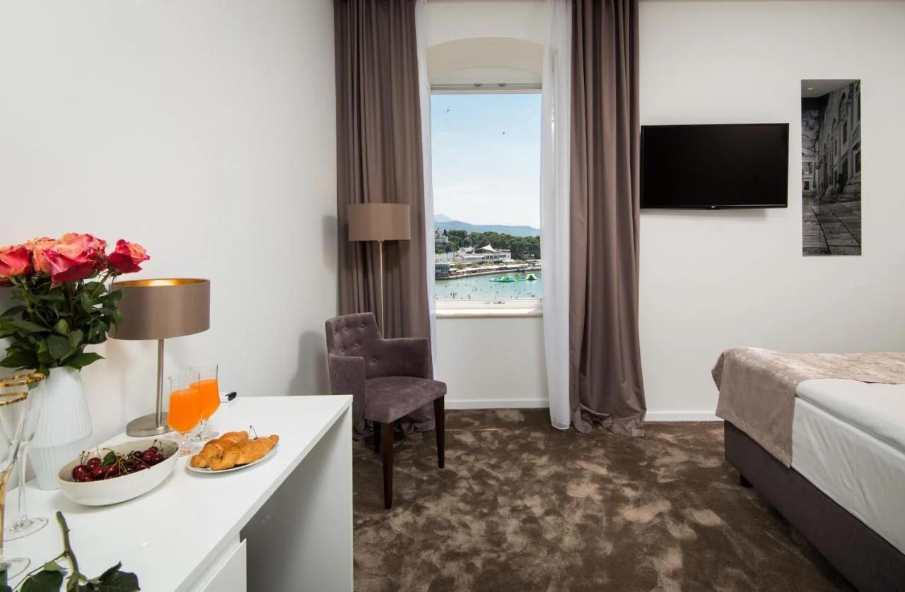 Dream Luxury Rooms photo