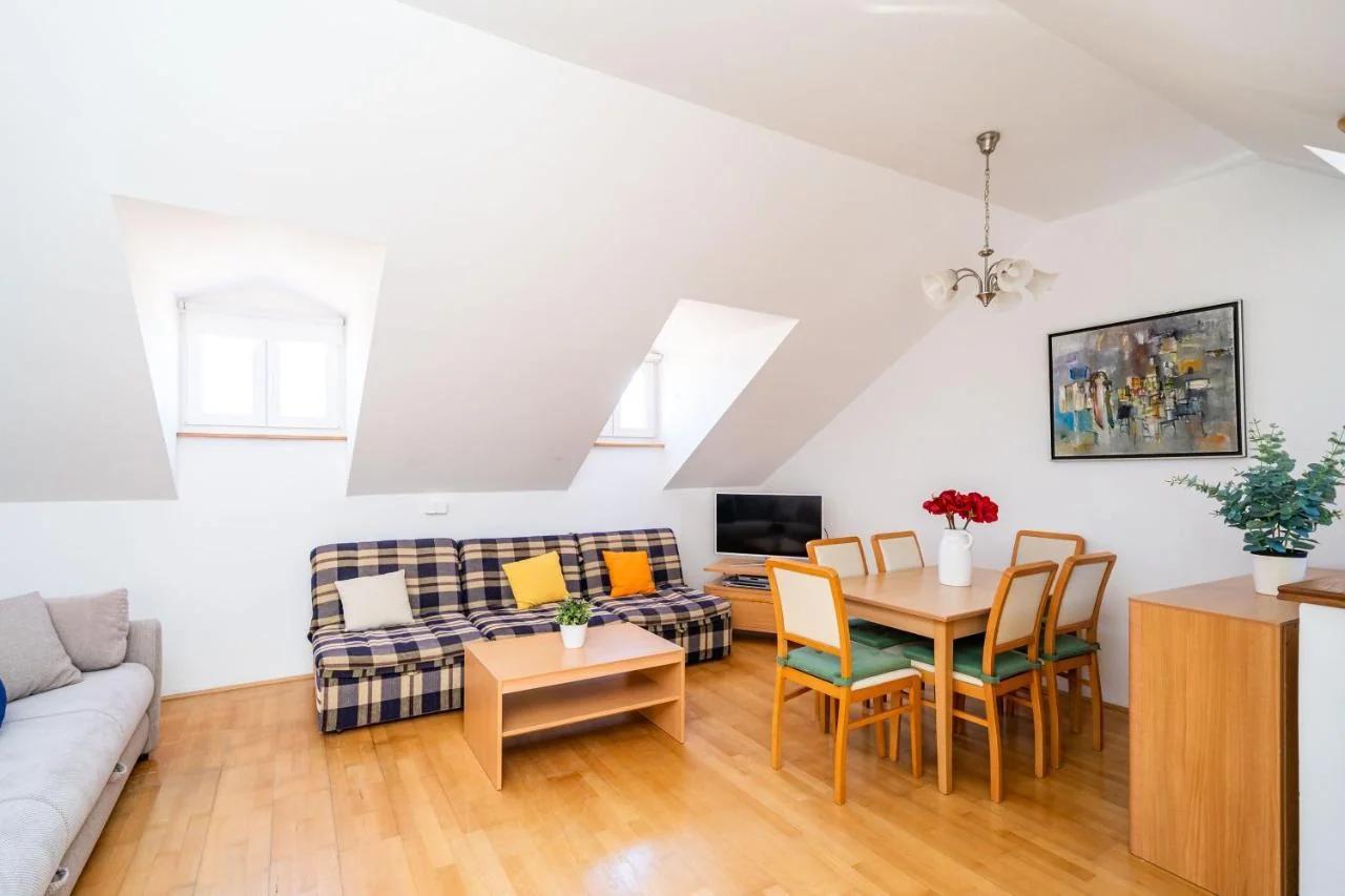 Foteza Apartments photo