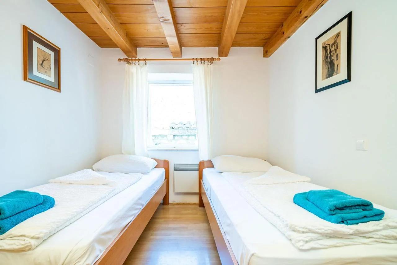 Foteza Apartments photo