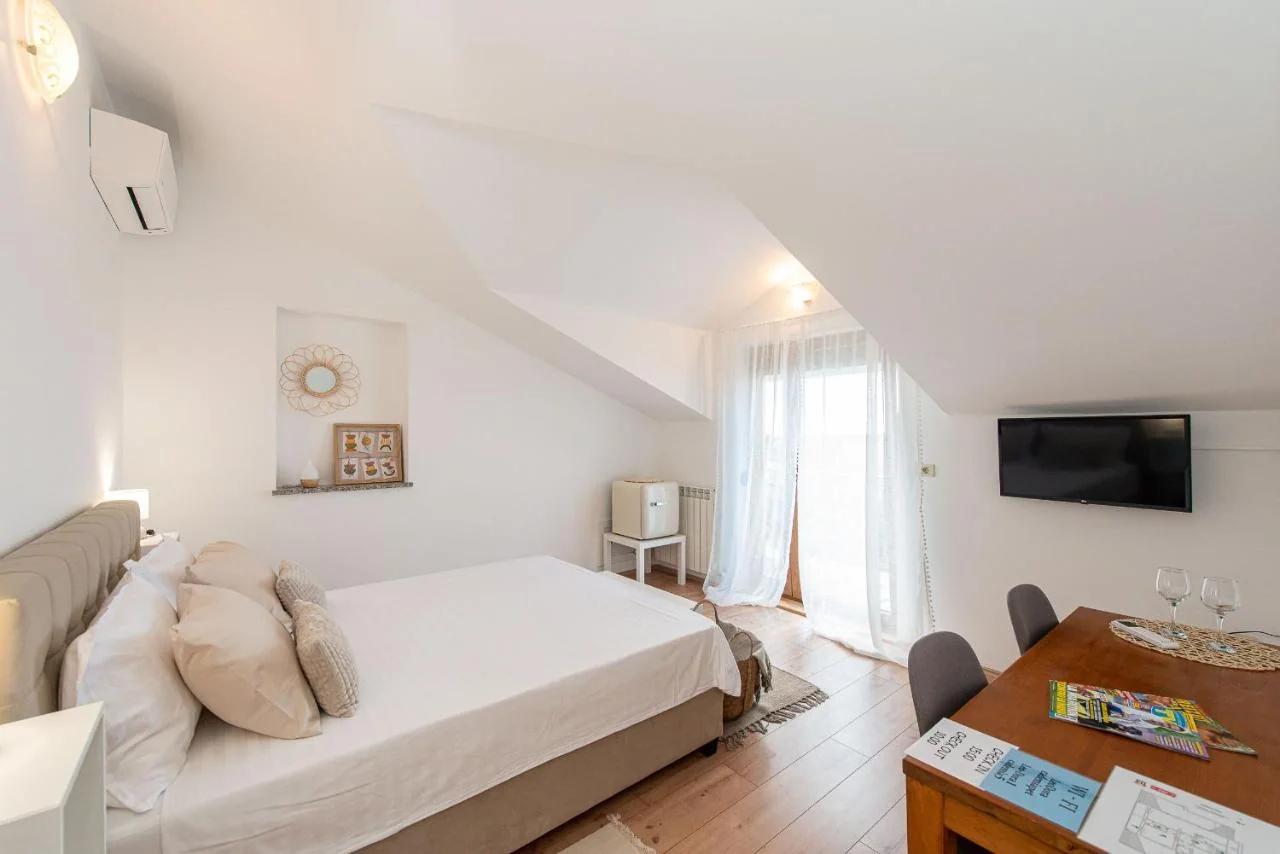 Guest house DaLi photo