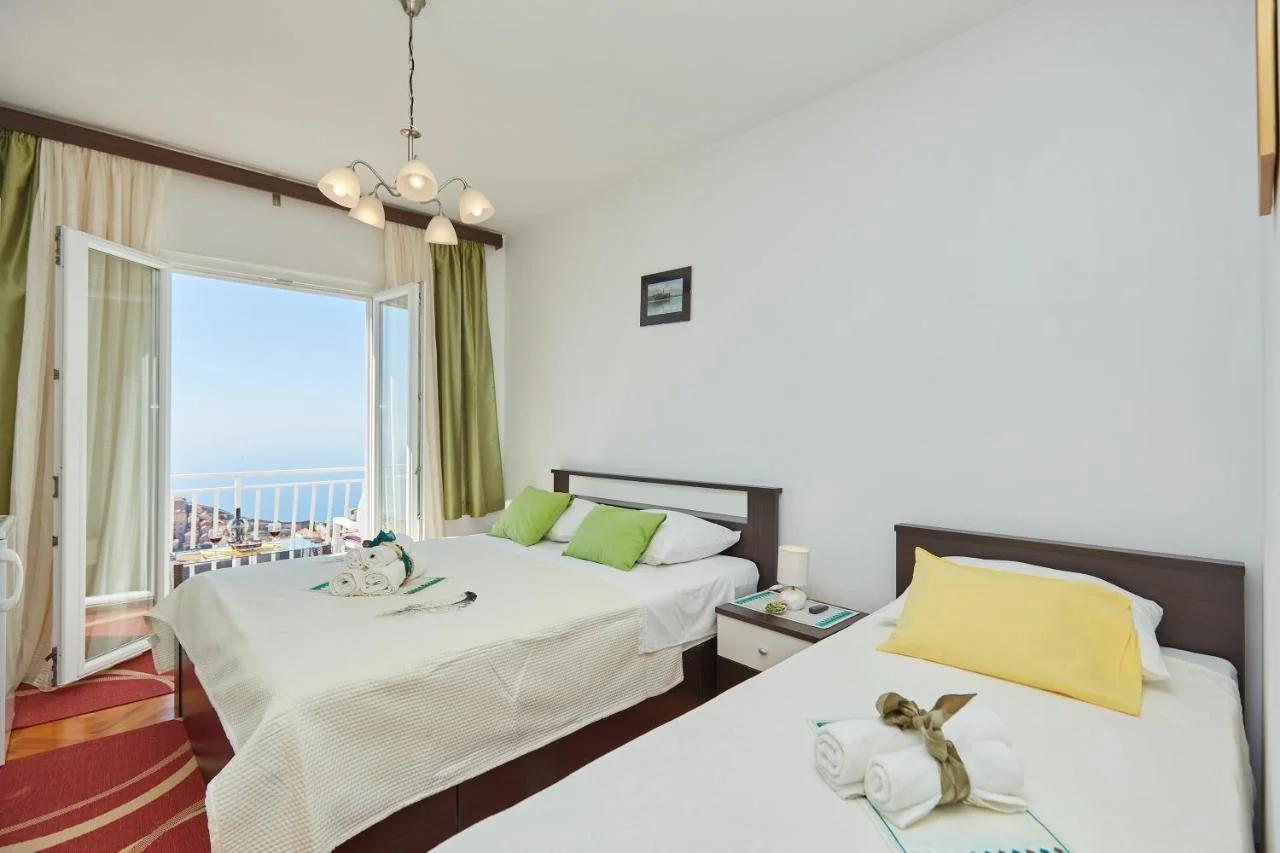 Guest House Medzalin photo