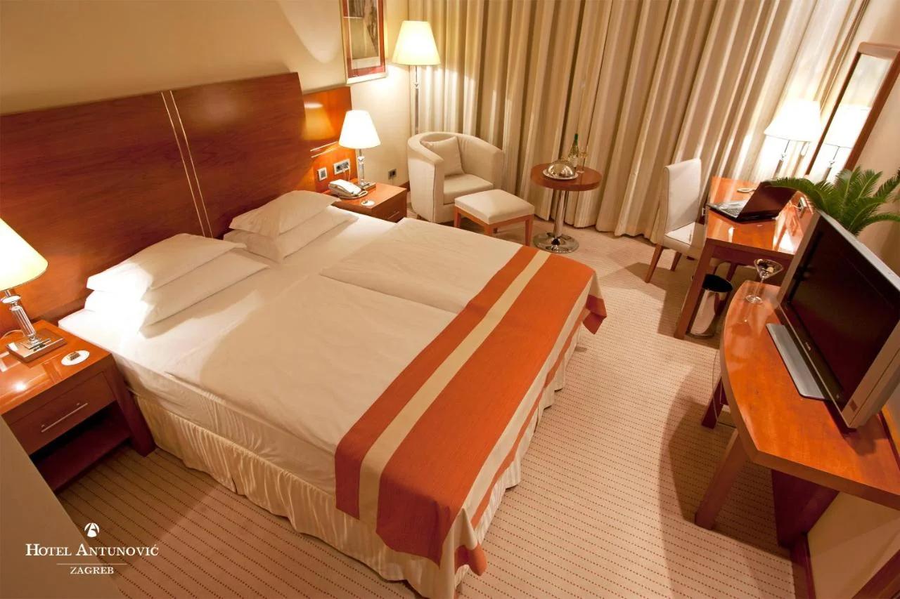 Hotel Antunovic Zagreb photo