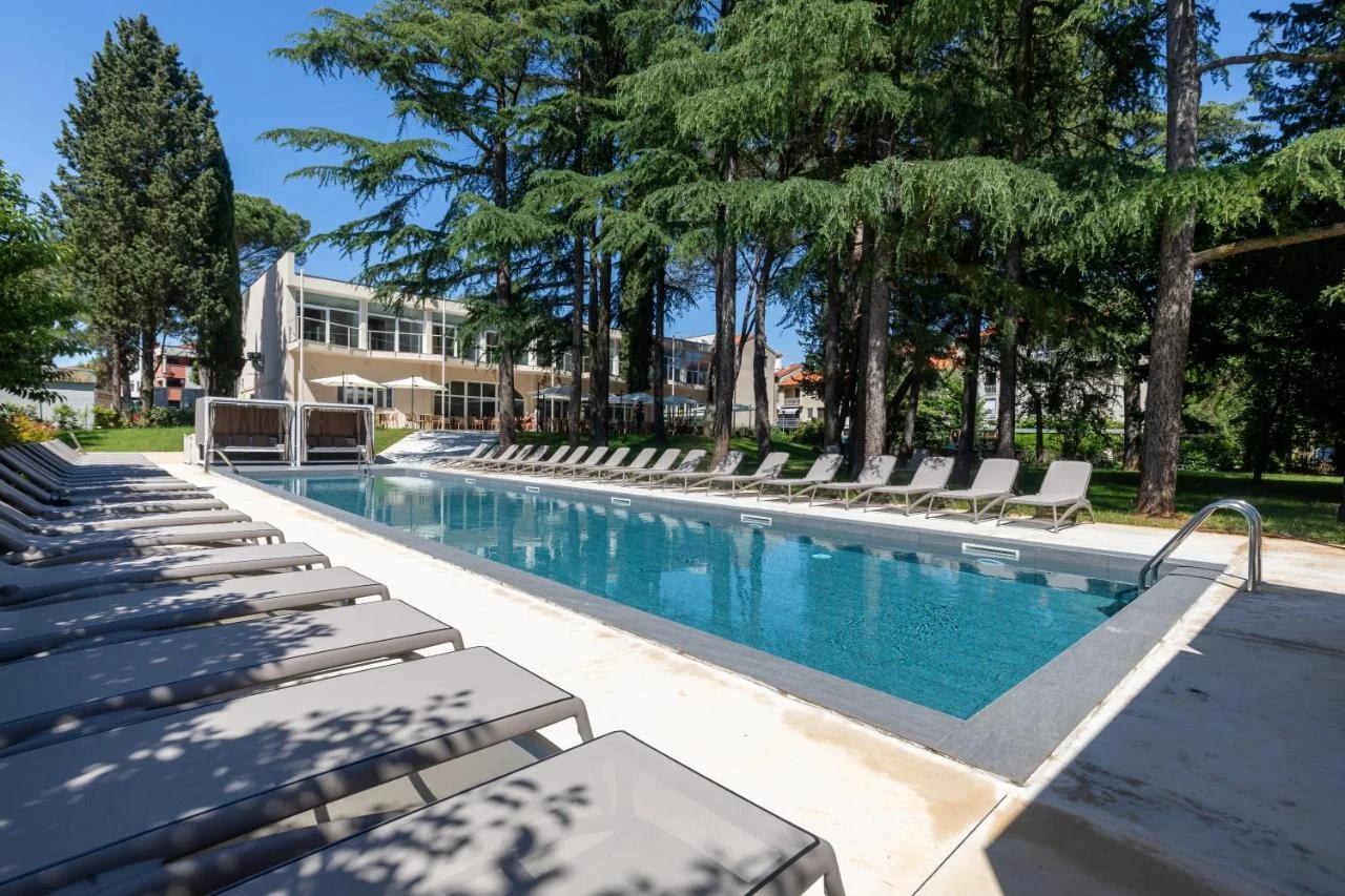 Hotel Emaus photo