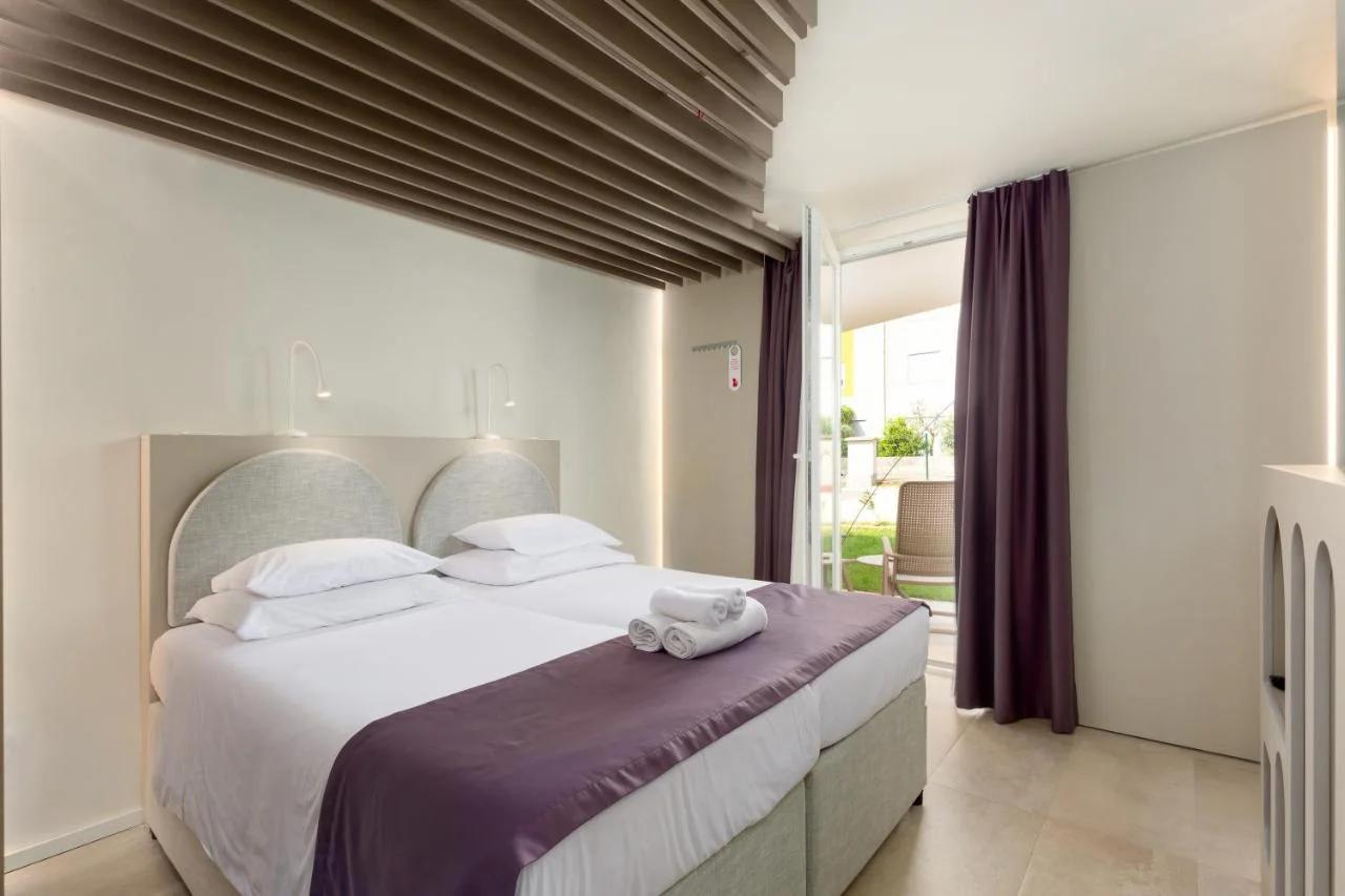 Hotel Emaus photo