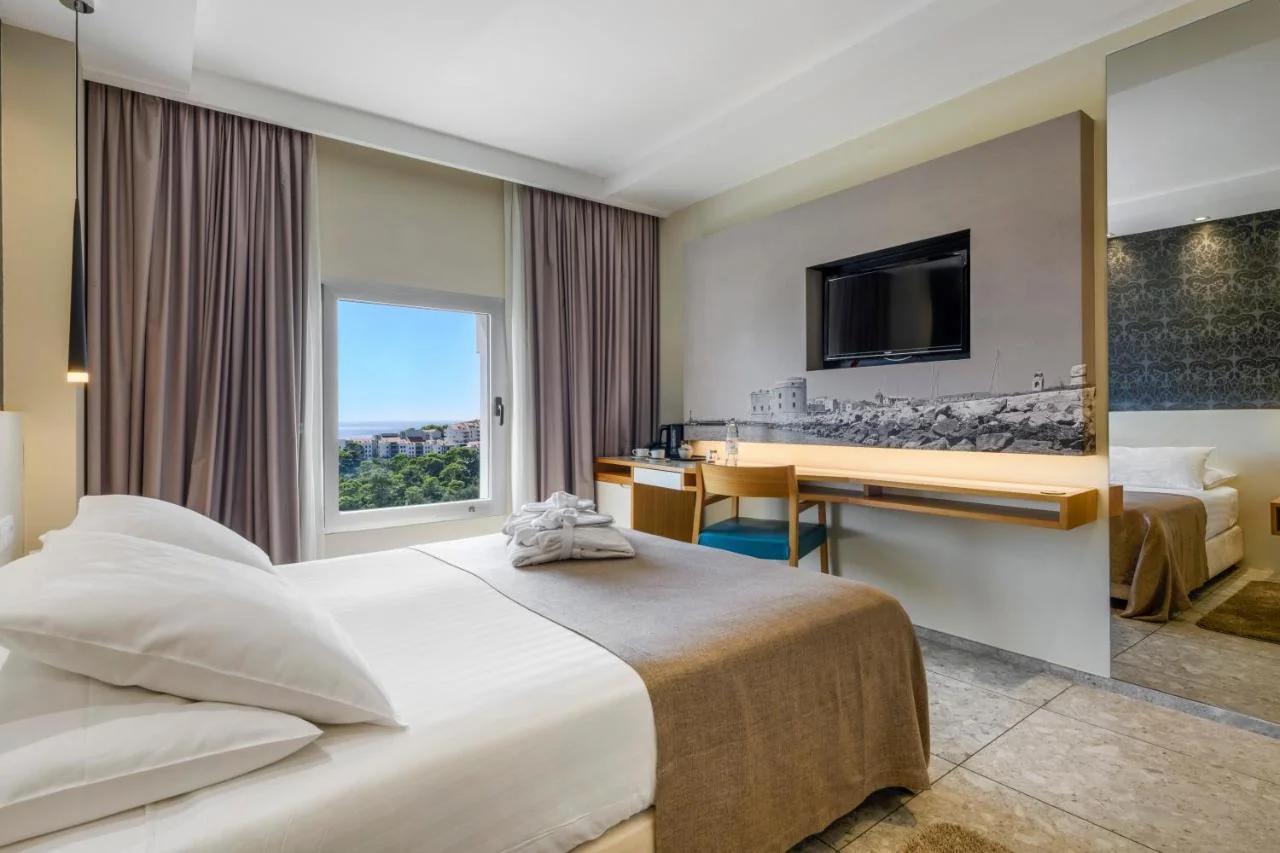 Hotel Lero photo