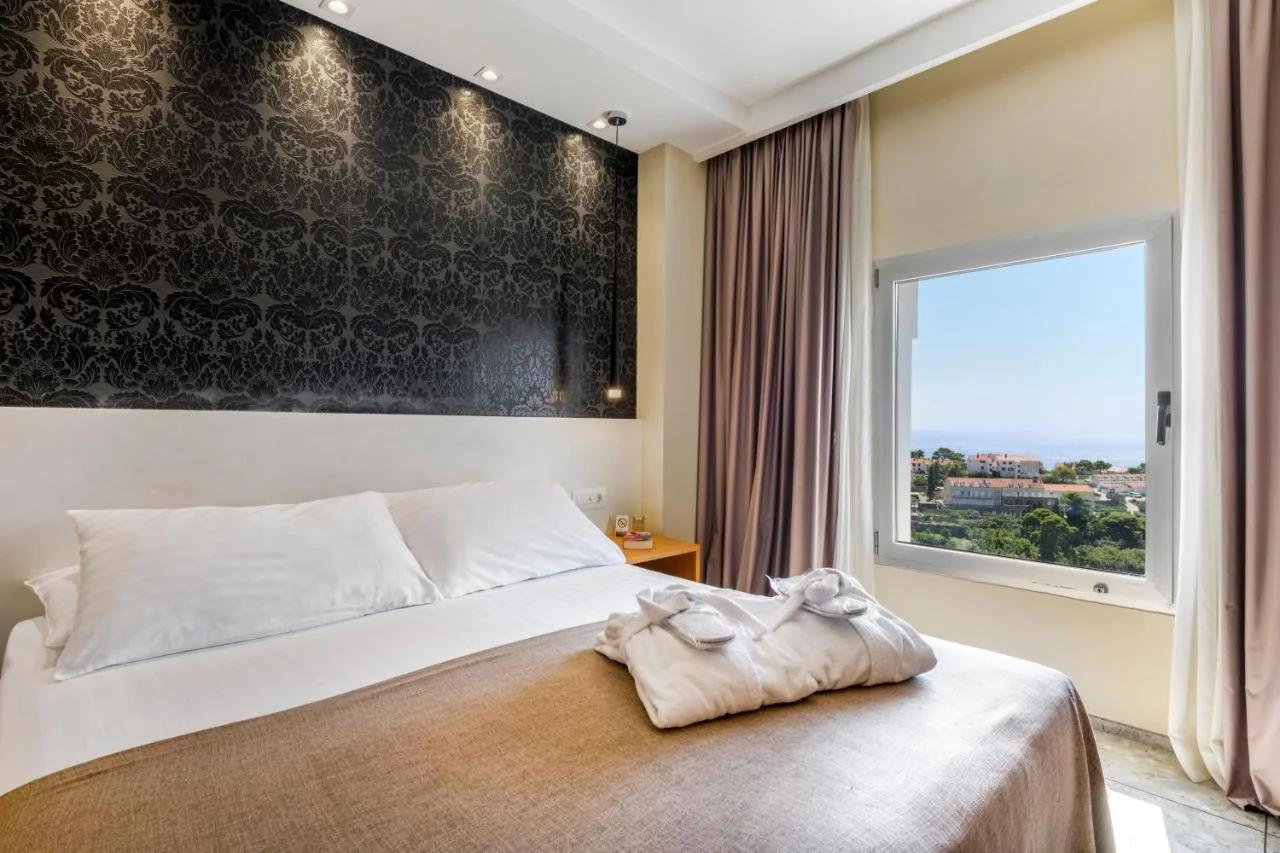 Hotel Lero photo