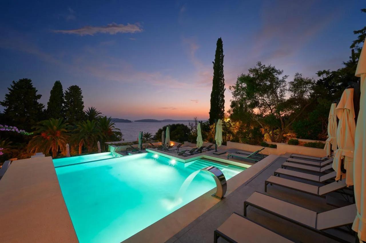 Hotel Moeesy, Blue & Green Oasis - Adults Only photo