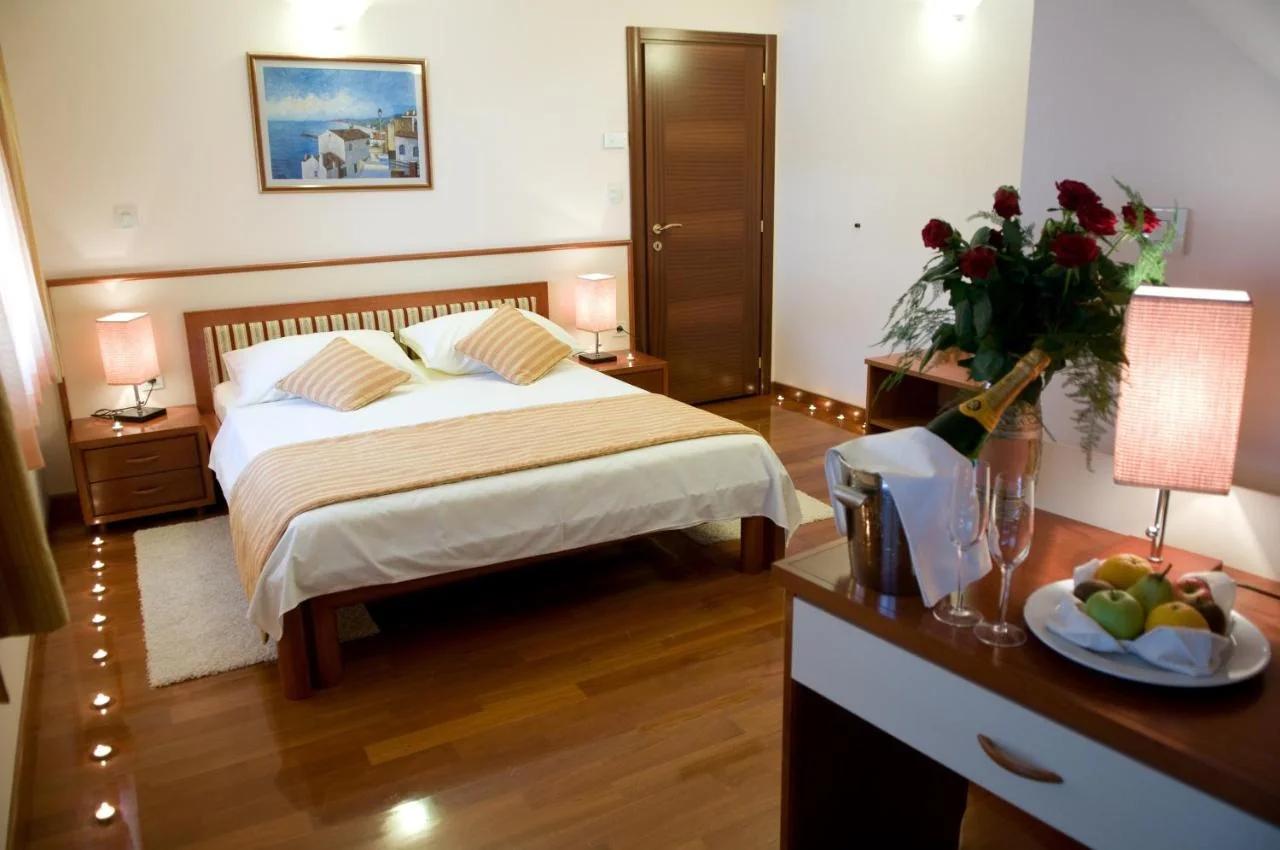 Hotel Trogir Palace photo
