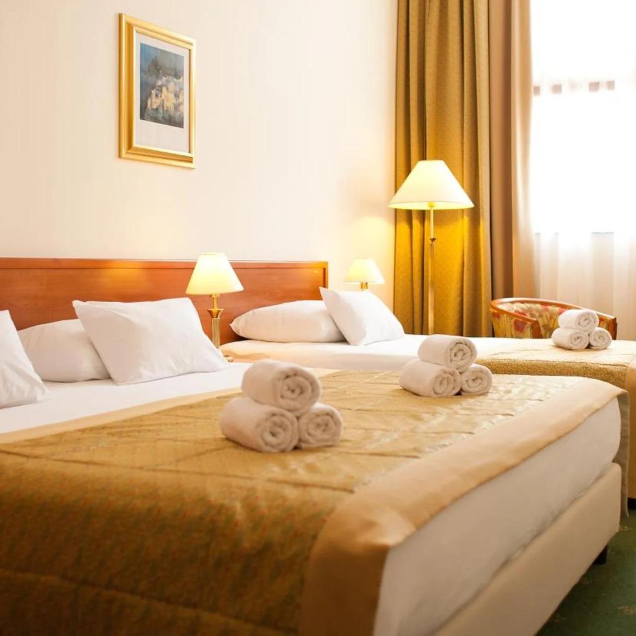 Hotel Globo photo