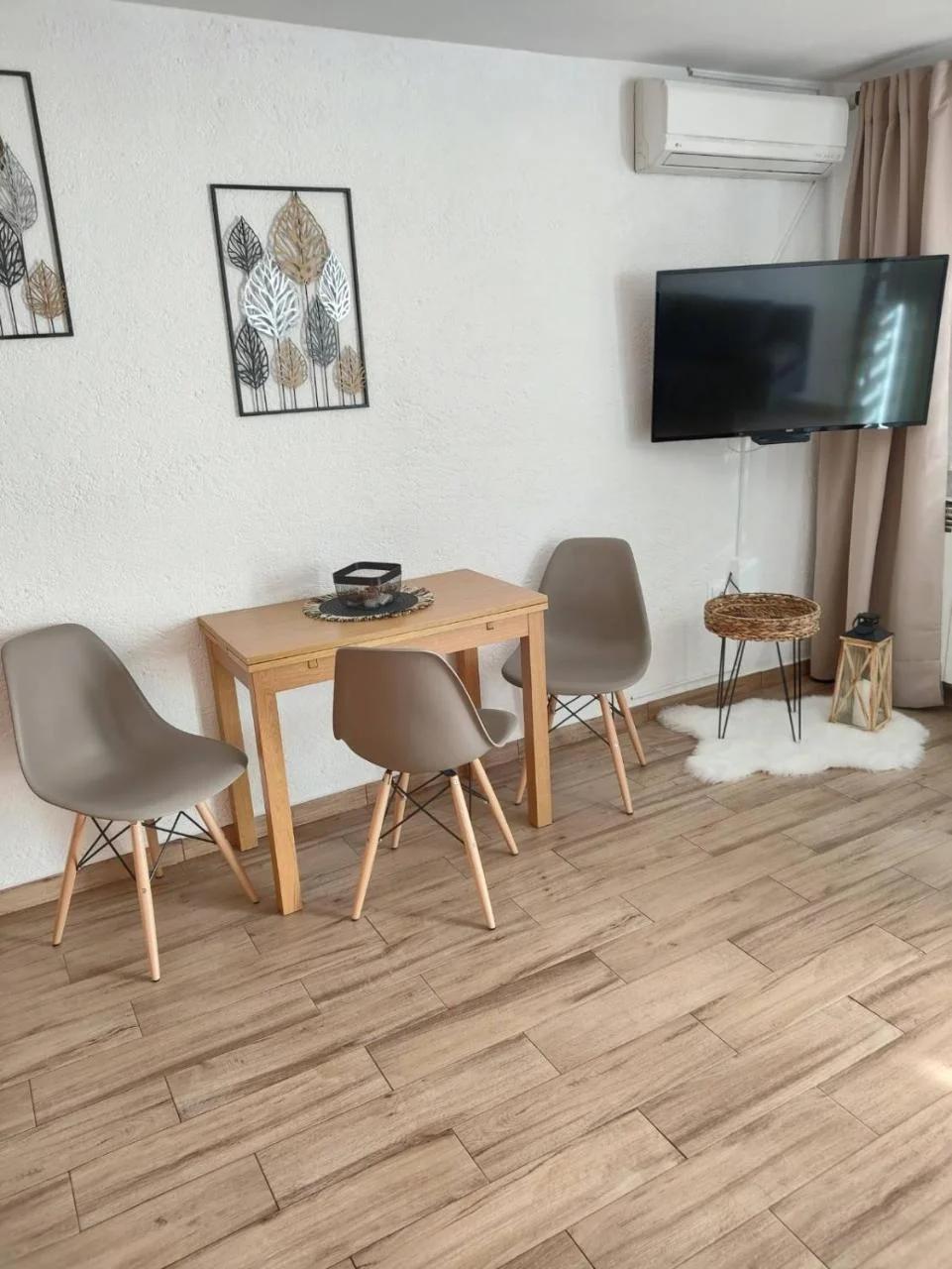 Licul Apartment foto