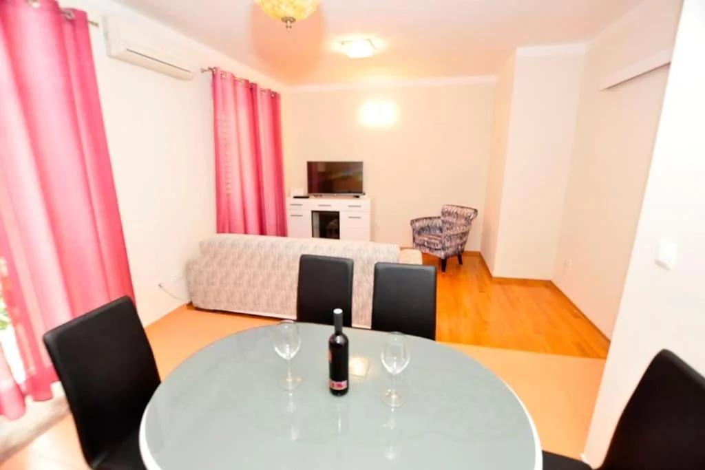 luxury apartment Tanja , Bacvice Split photo