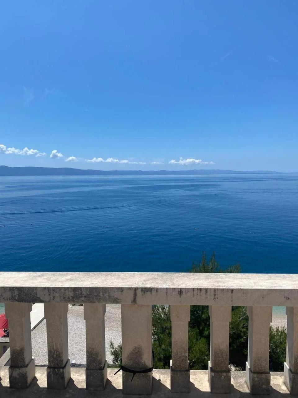 Penthouse Villa Spomenka top floor apartment on central beach photo