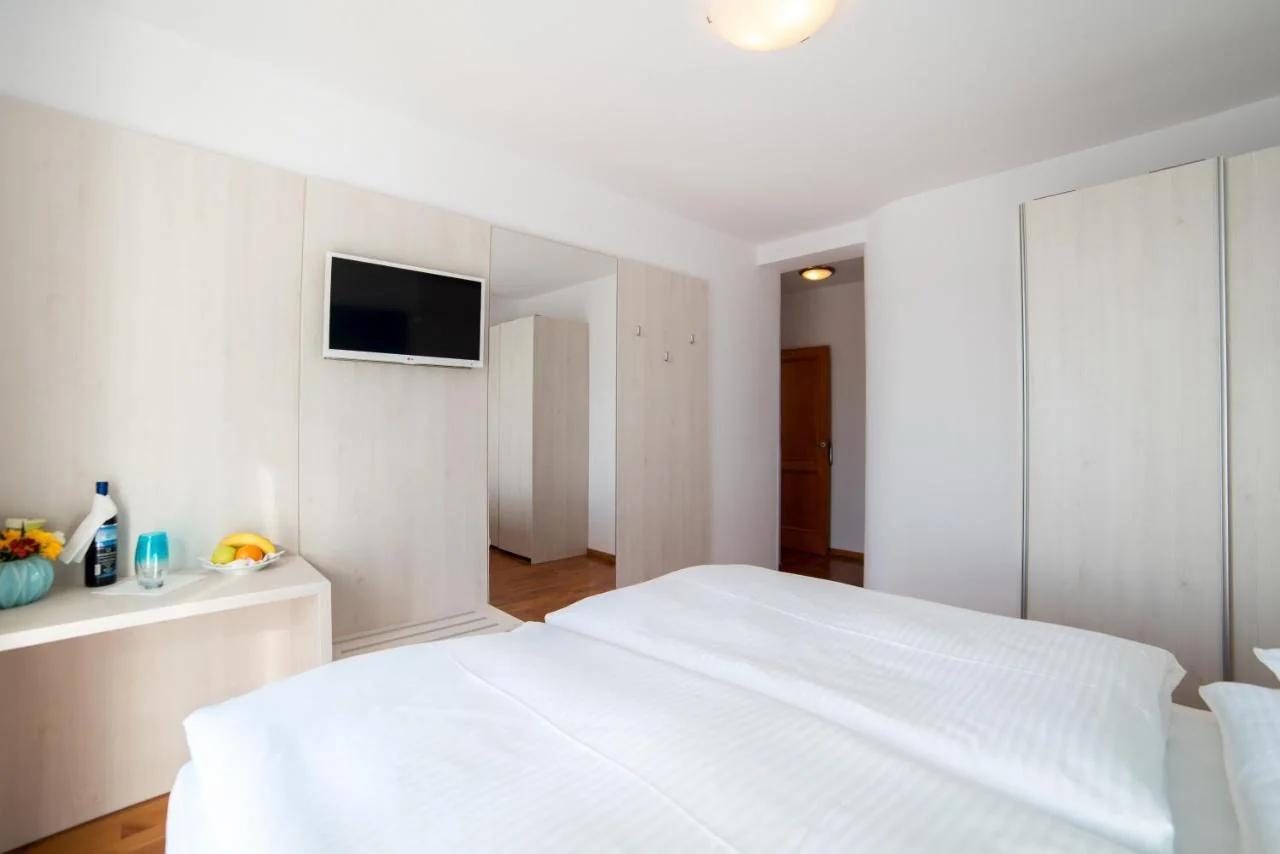 Rooms Raič photo