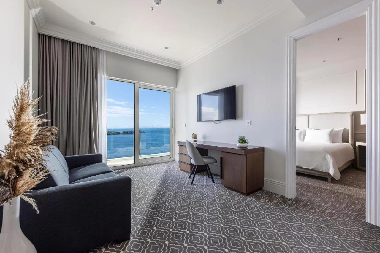 Royal Ariston Hotel photo