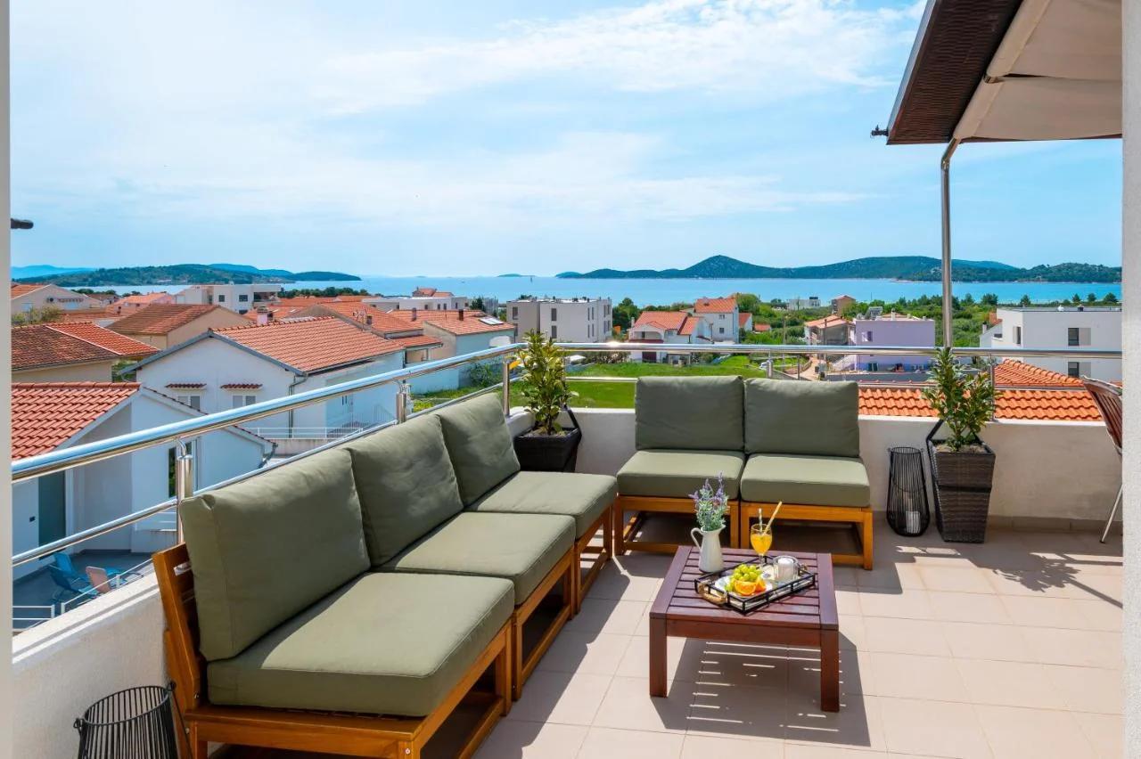 Seaview Apartments Tihi II