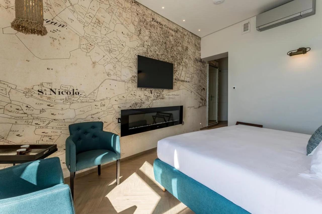 Seaview Luxury Retreat photo