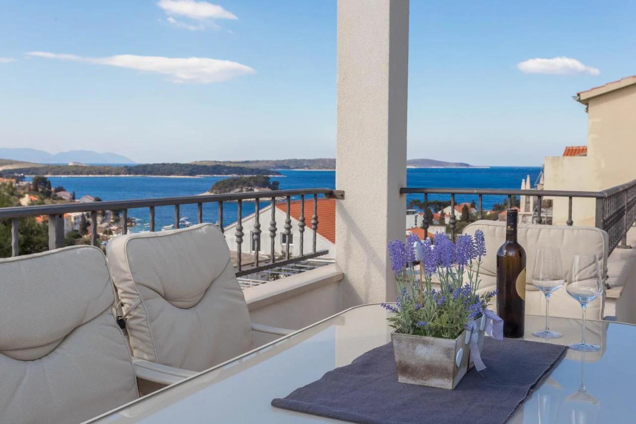 Stunning sea view apartment Ani photo