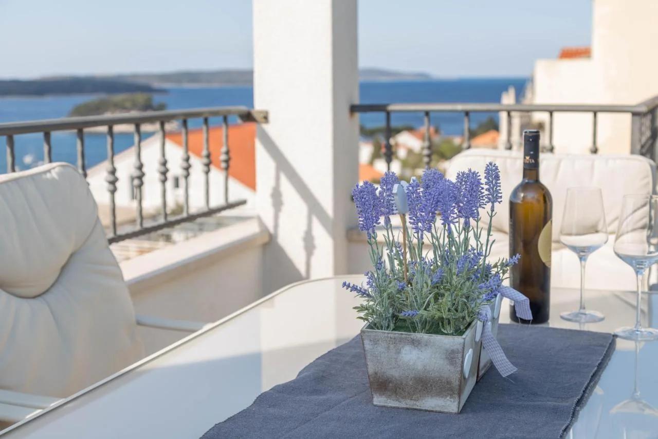 Stunning sea view apartment Ani photo
