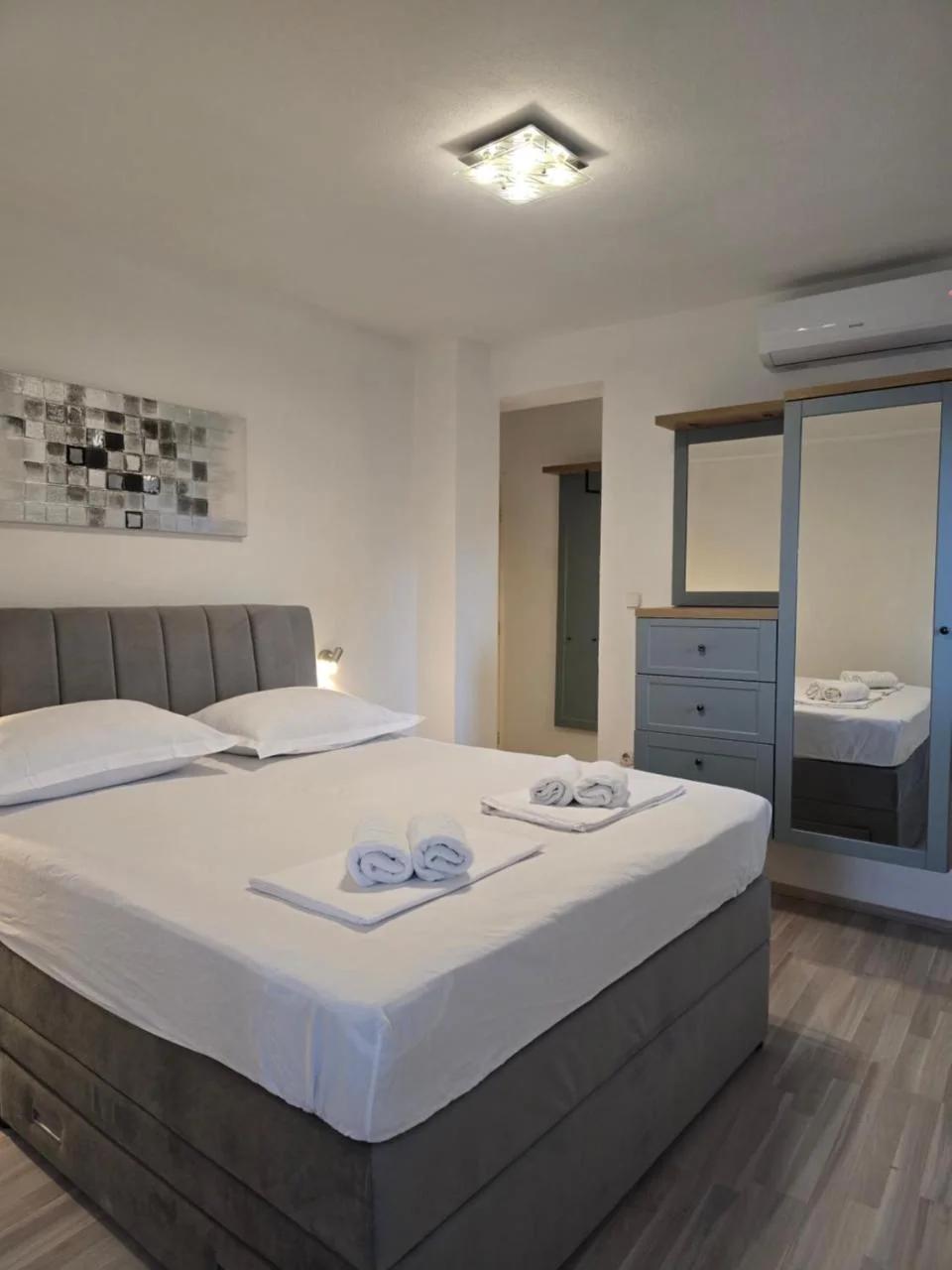 Suites Hojalero photo