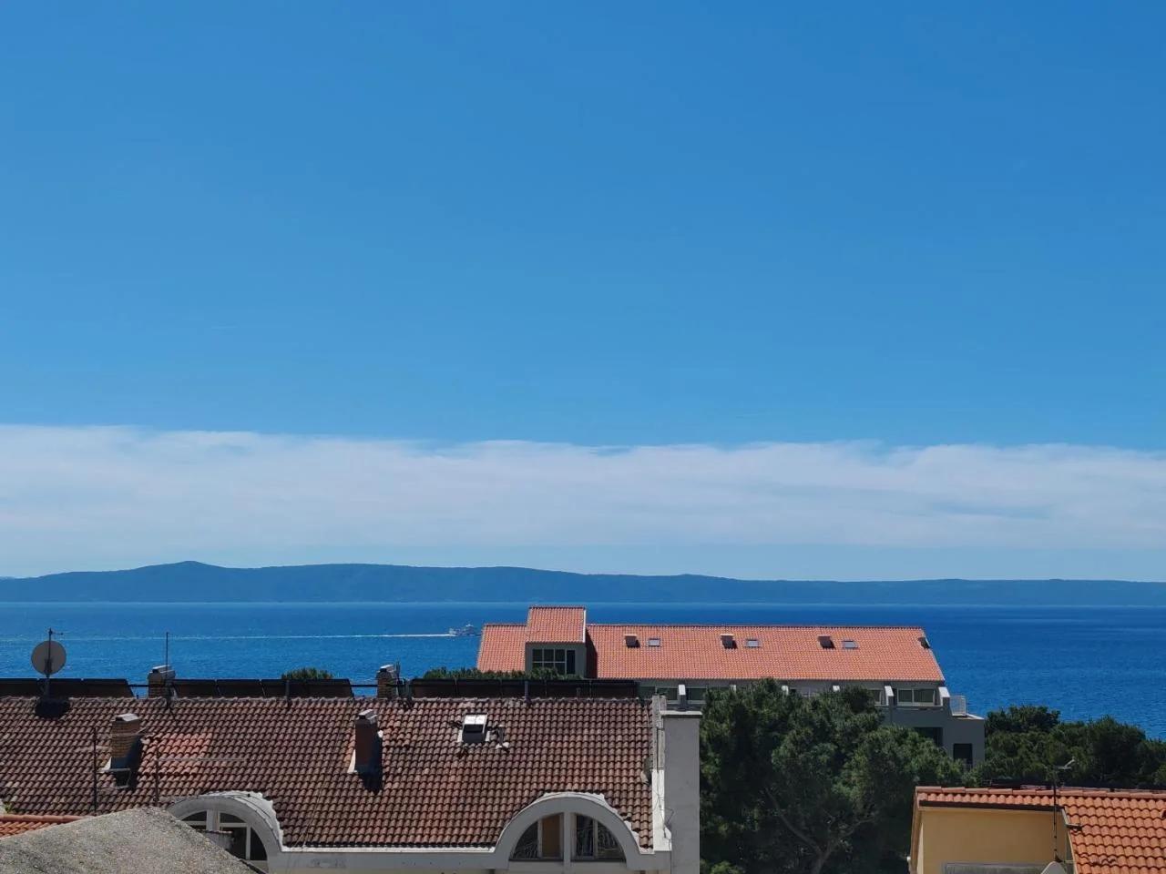 The best location in Makarska,free P, option bikes photo