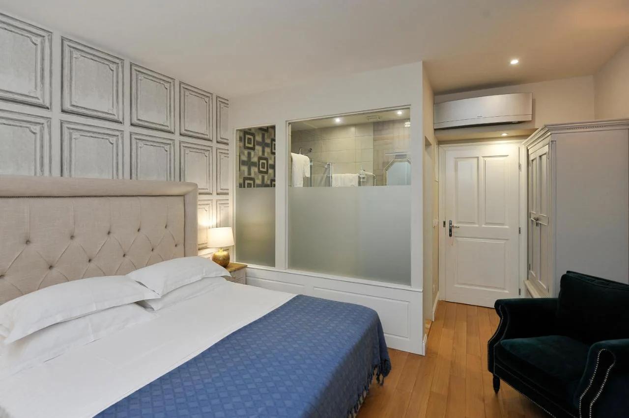 The Duke luxury rooms photo