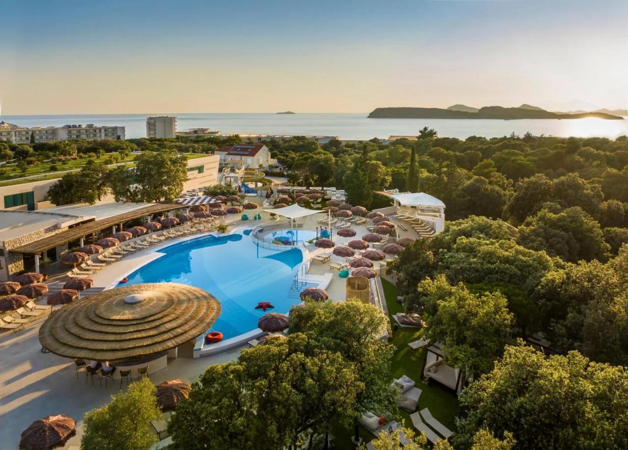 Valamar Tirena Hotel photo