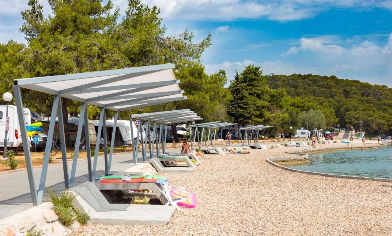 Victoria Mobilehome Jezera Village Holiday Resort foto
